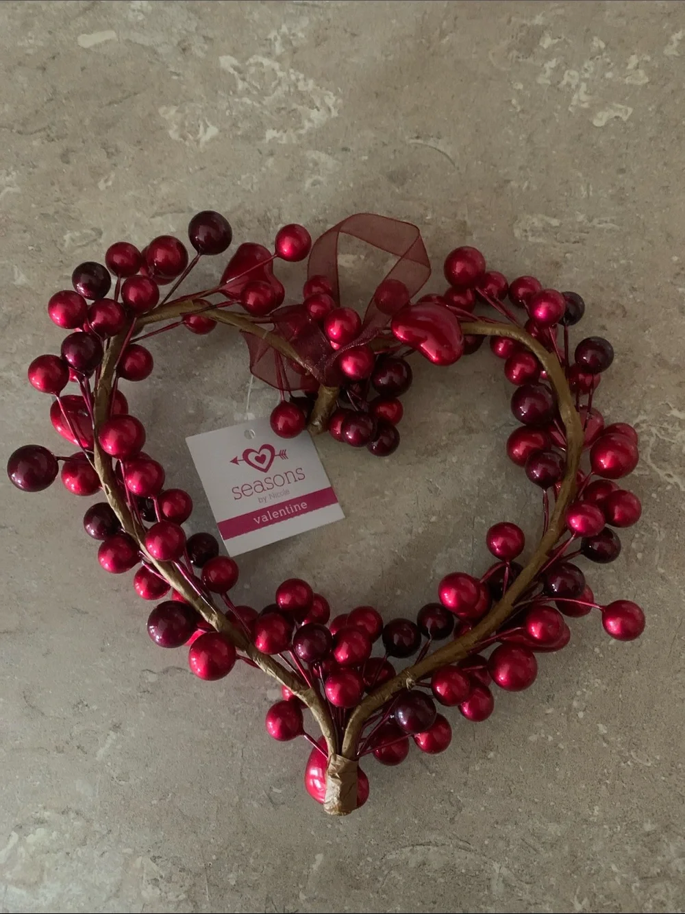 Red Heart Berry Wreath Accent